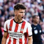 Esmir Bajraktarević u dresu PSV