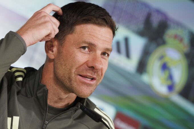 Xabi Alonso na stadionu Anfield